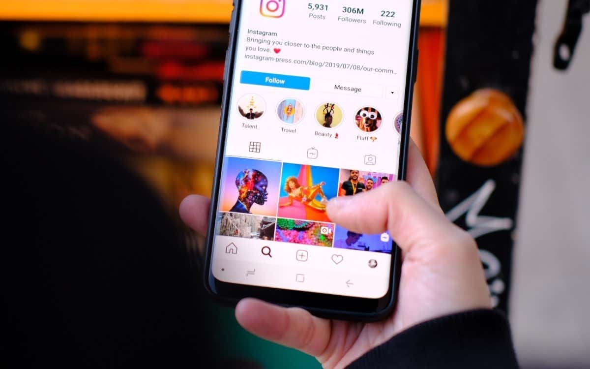 How to Add Stickers, Links, and More to Your Instagram Stories