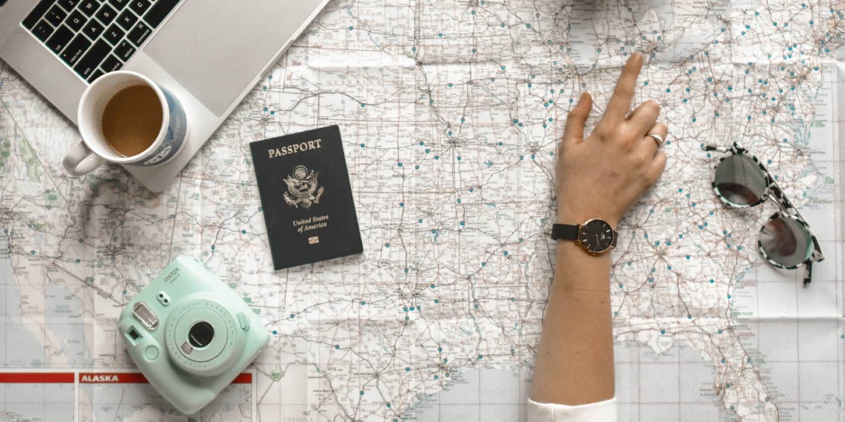 5 Travel Planning Apps With Live Maps to Plot a Trip Itinerary