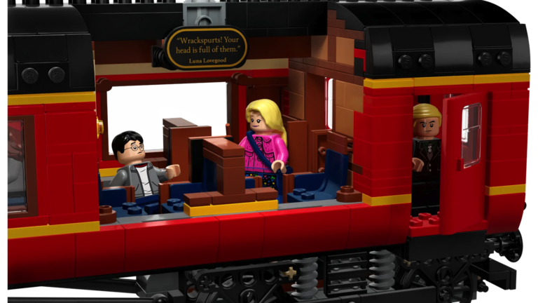 Relive Iconic ‘Harry Potter’ Scenes with the New LEGO Hogwarts Express