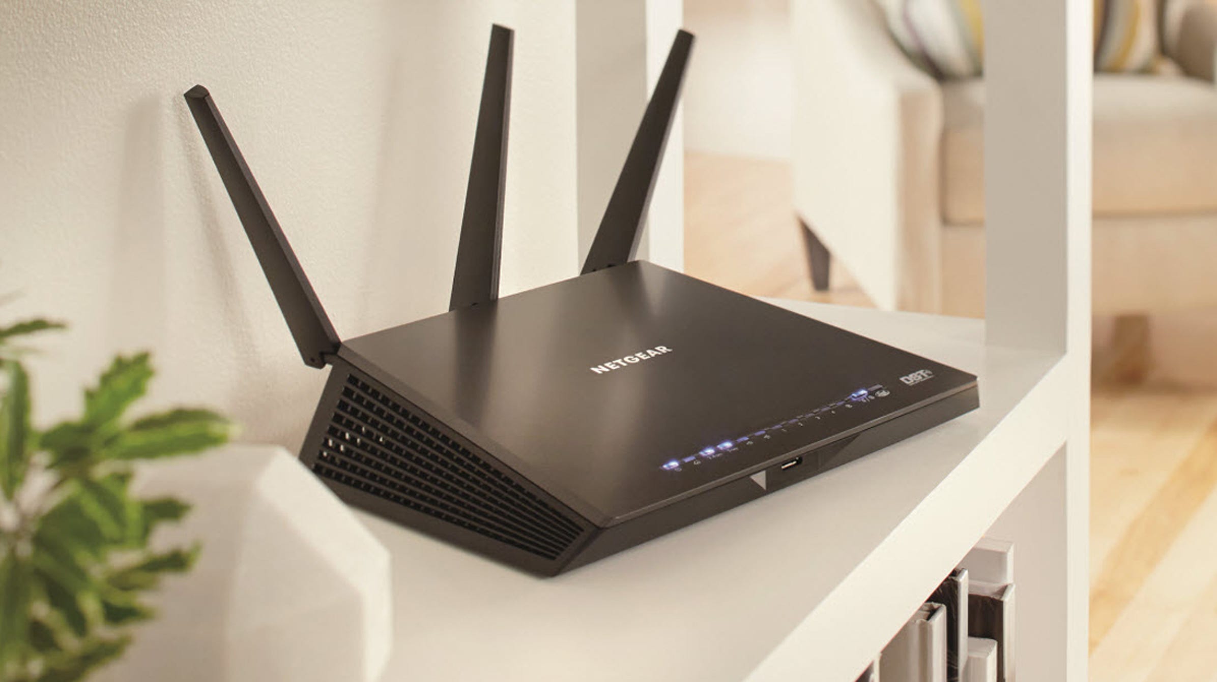 Should You Turn Up the Transmit Power on Your Wi-Fi Router?